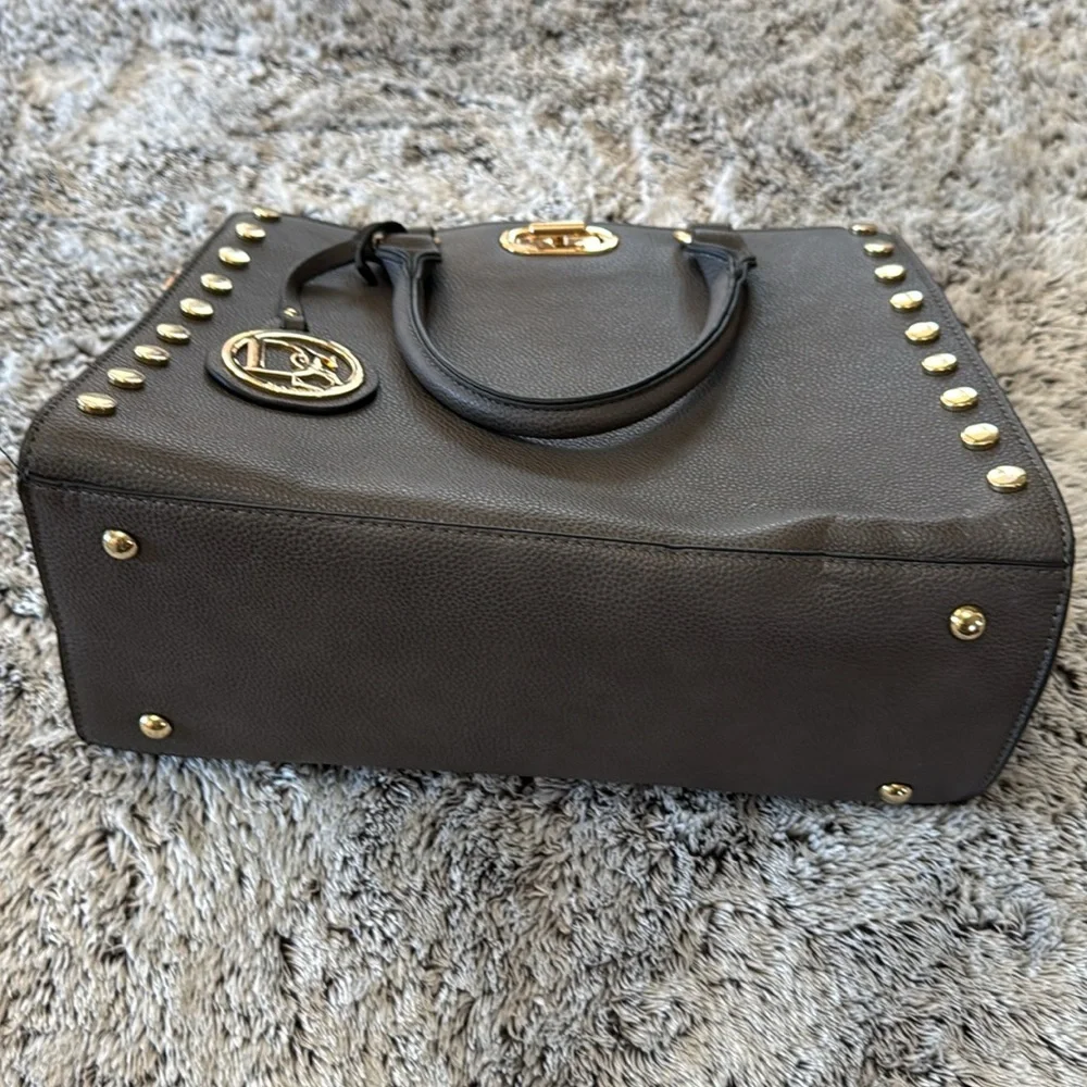 NWT‎ Dasien Purse Gray With Gold Studs Removable Shoulder Strap Magnetic Closure
